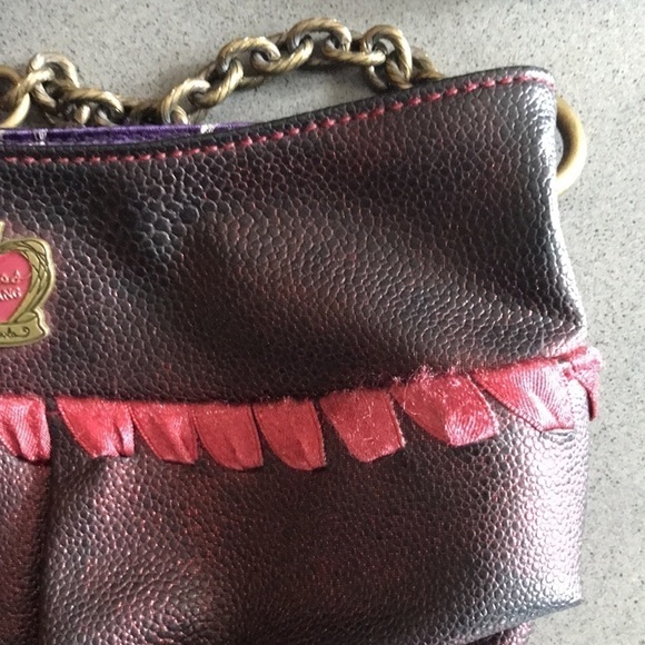 Vera Wang princess metallic chain crossbody bag - Picture 12 of 12